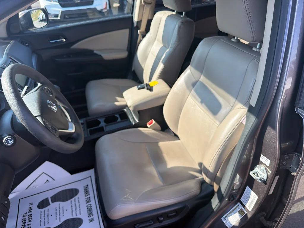 Used 2015  Honda EX image 16