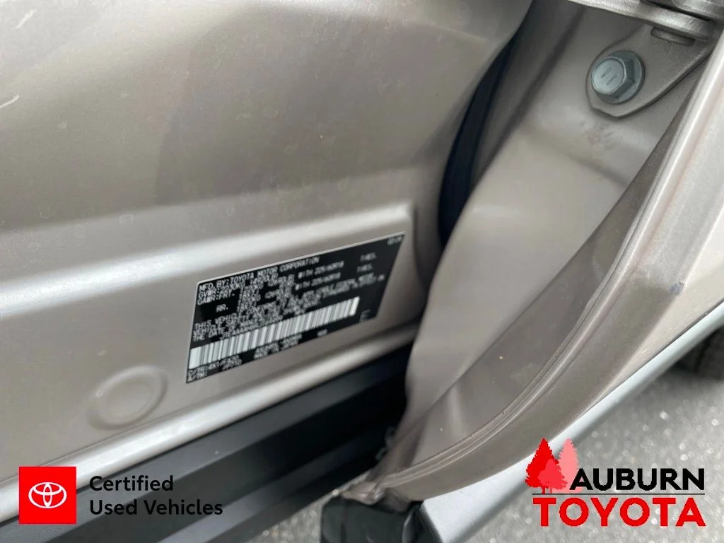 Used 2024 Titanium Glow Toyota LE image 32