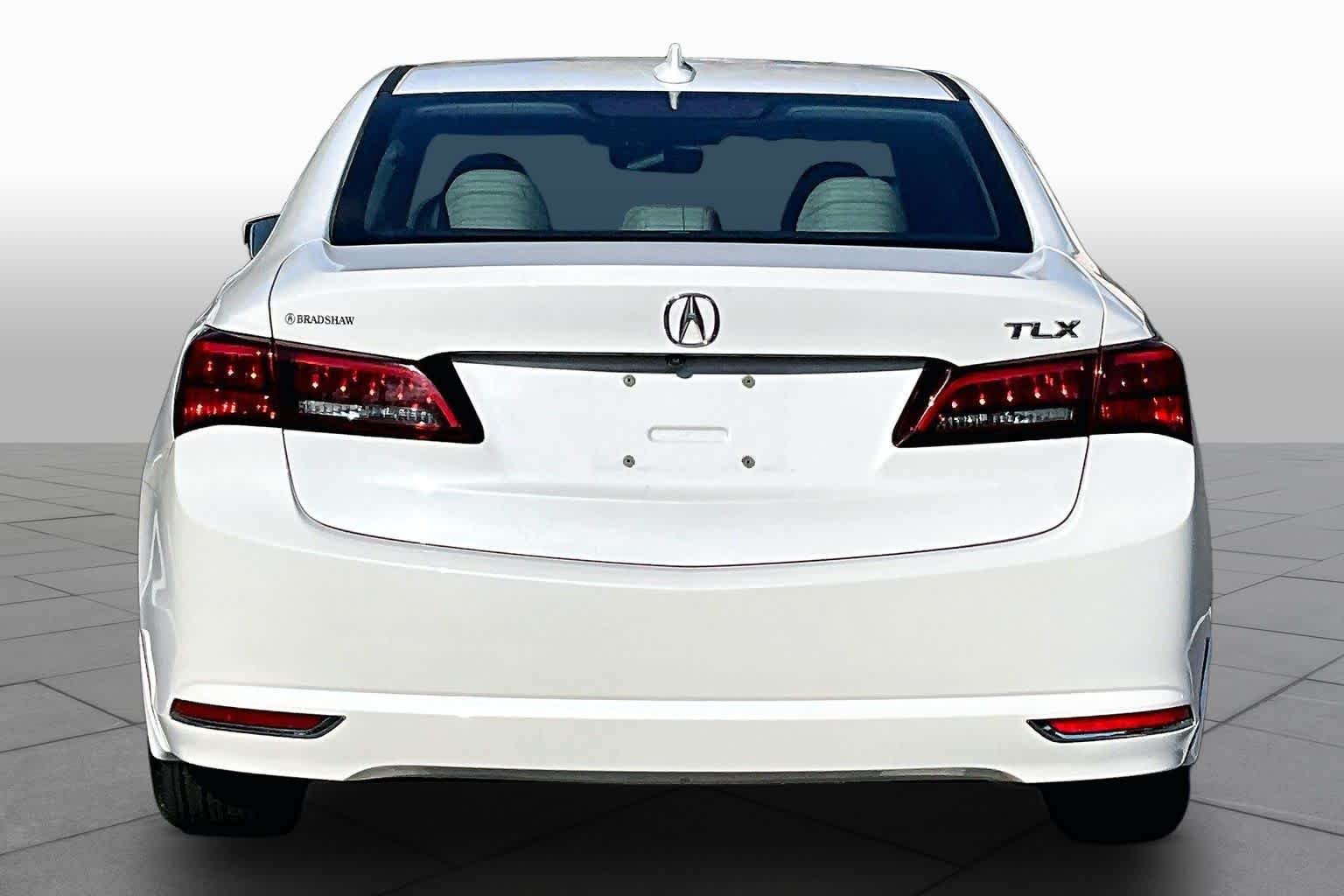 Used 2016 Bellanova White Pearl Acura V6 Tech image 9