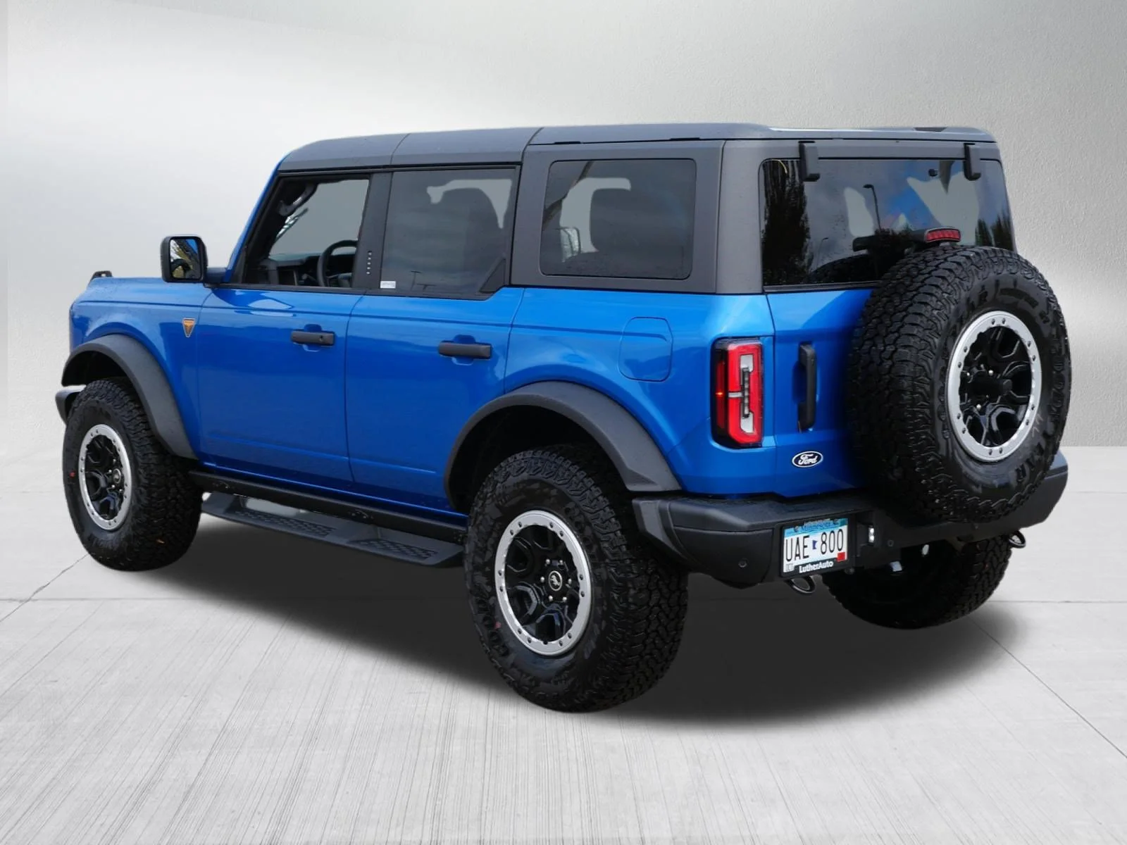 New 2026 Velocity Blue Metallic Ford Badlands image 5