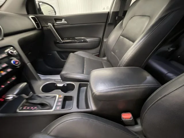 Used 2017 Sparkling Silver Kia SX image 21