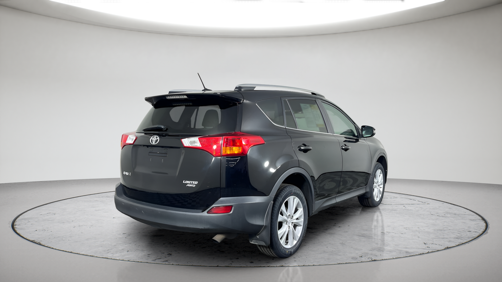 Used 2015 Black Toyota Limited image 3