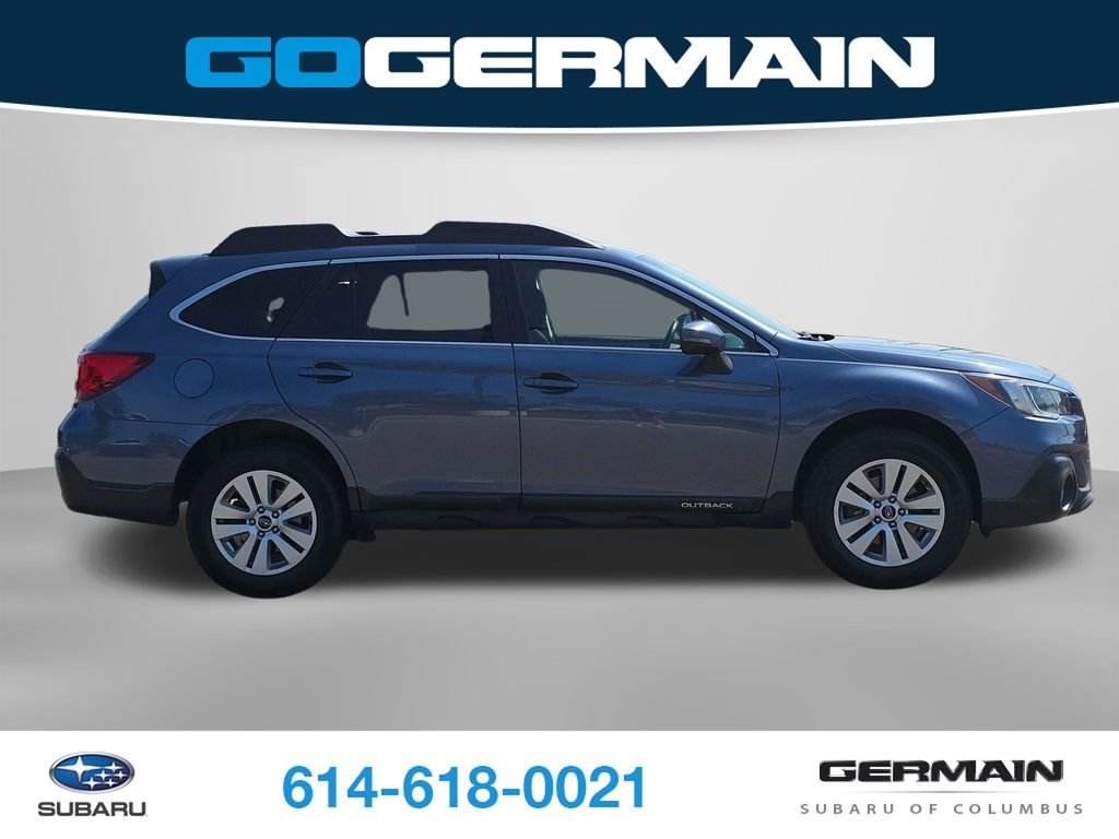 Used 2018 Blue Subaru 2.5i Premium image 7
