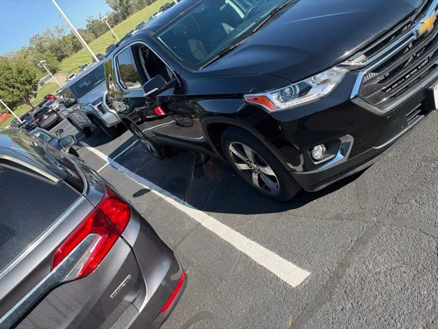 Used 2020 Black Chevrolet 3LT image 3