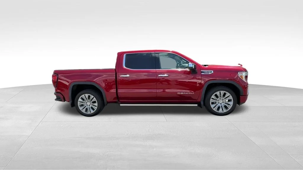 Used 2021 Red GMC Denali image 8