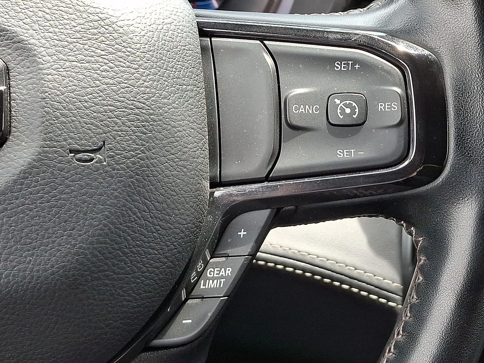Used 2023 Diamond Black Crystal Pearlcoat Ram Limited image 23