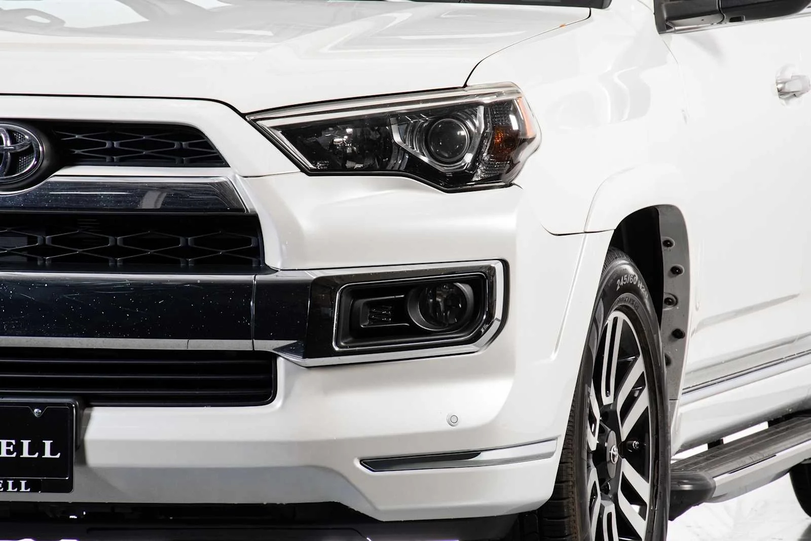 Used 2014 Blizzard Pearl Toyota Limited image 10