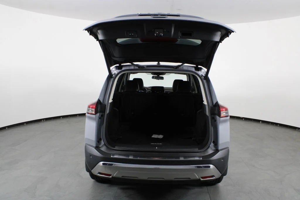 2021 Nissan Rogue Platinum - Photo 17
