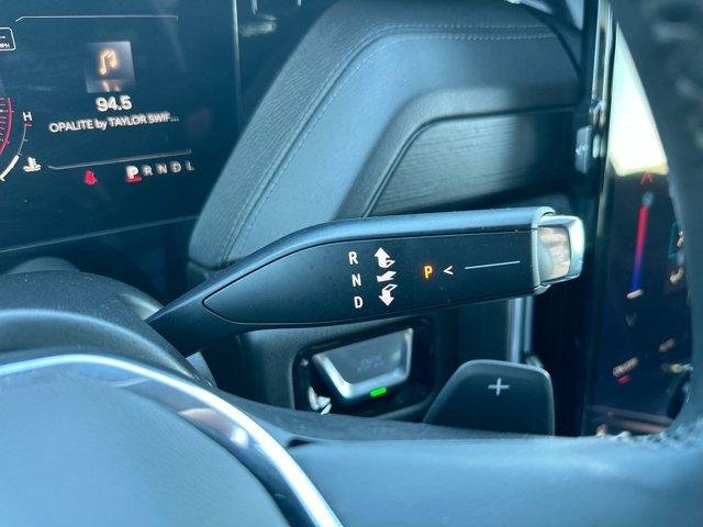 Used 2025 Sterling Metallic GMC Denali image 20