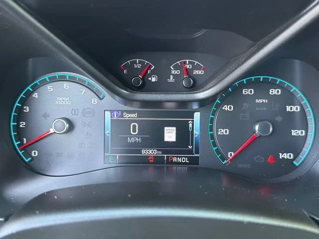 Used 2018 RED HOT Chevrolet 4WD ZR2 image 26