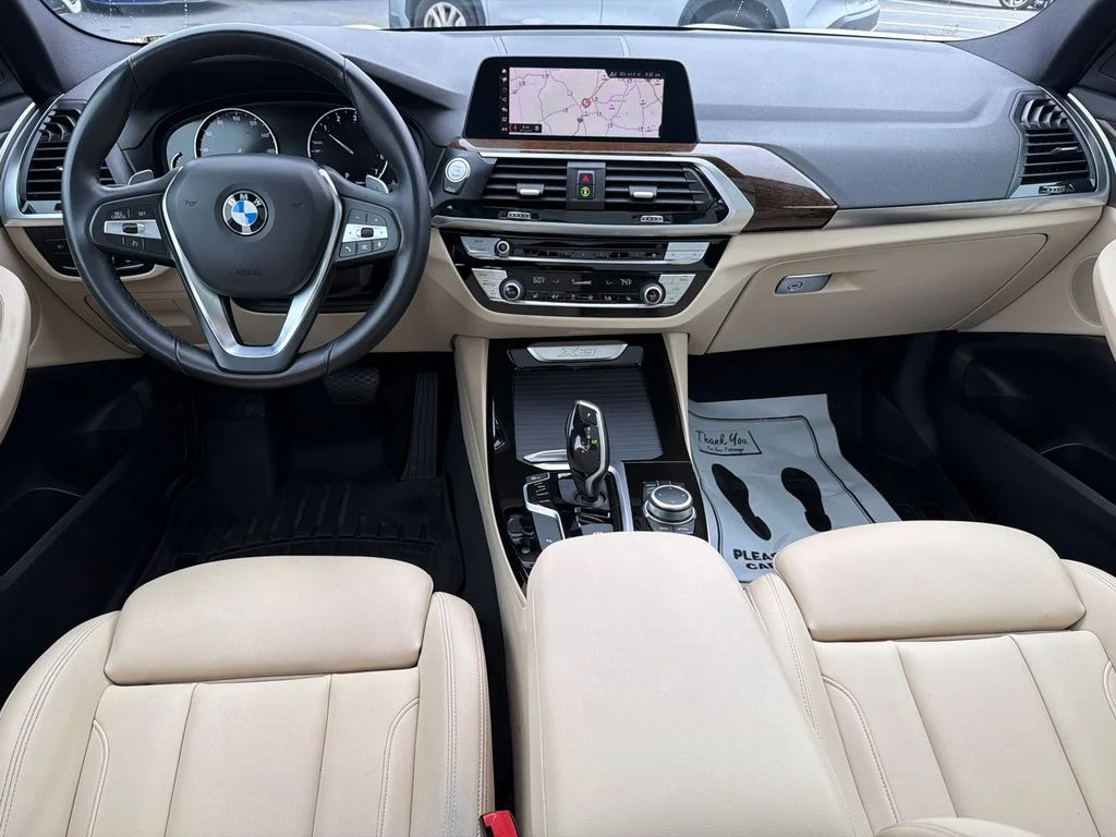 Used 2021 White BMW sDrive30i image 23