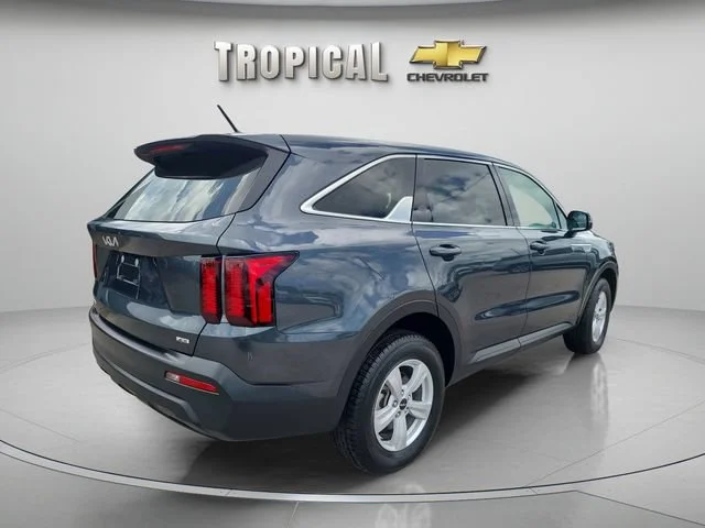 Used 2023 Gray Kia LX image 5