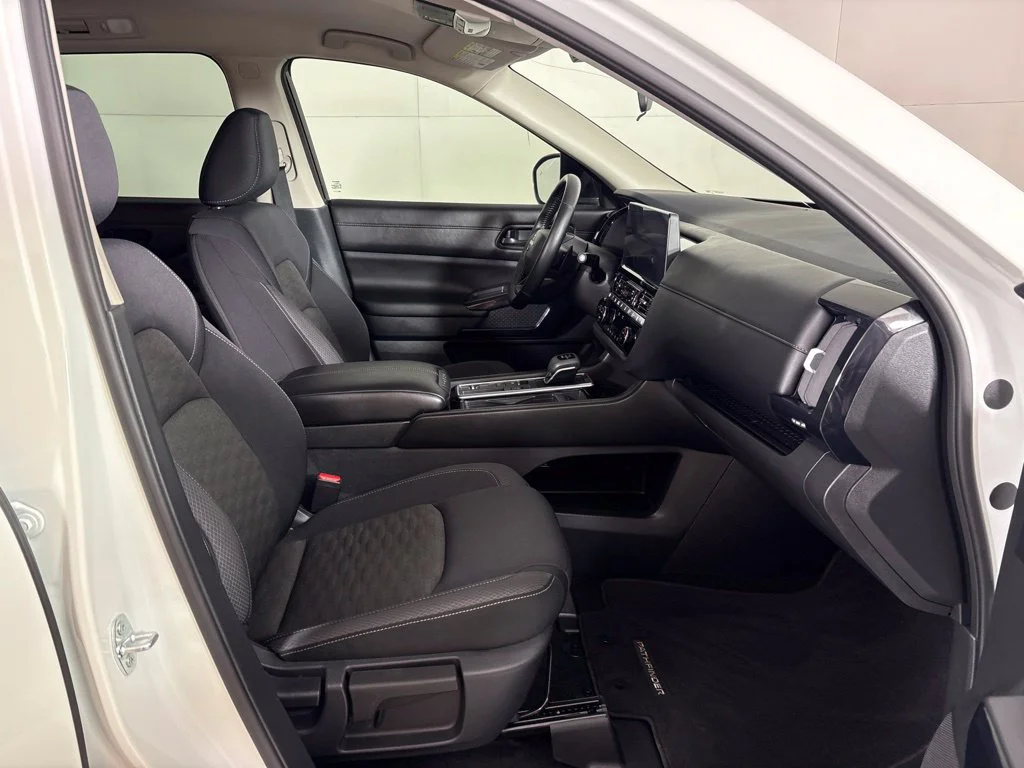 Used 2026 White Nissan SV image 16