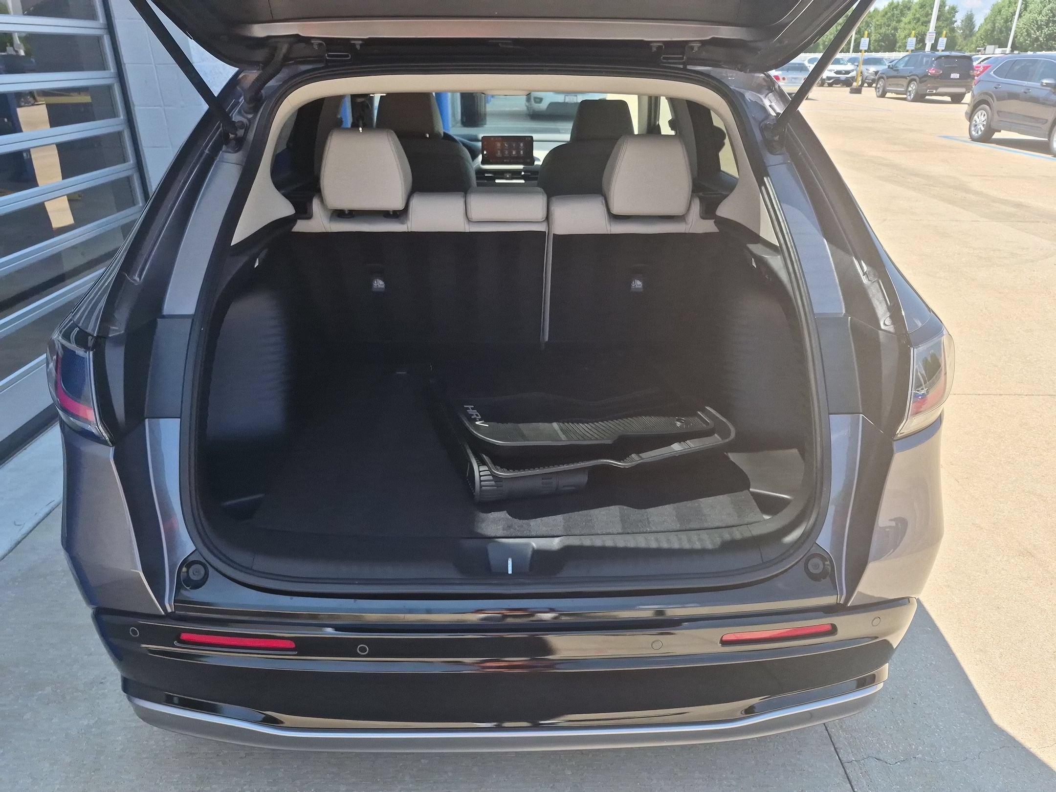 2025 Honda HR-V EX-L - Photo 27