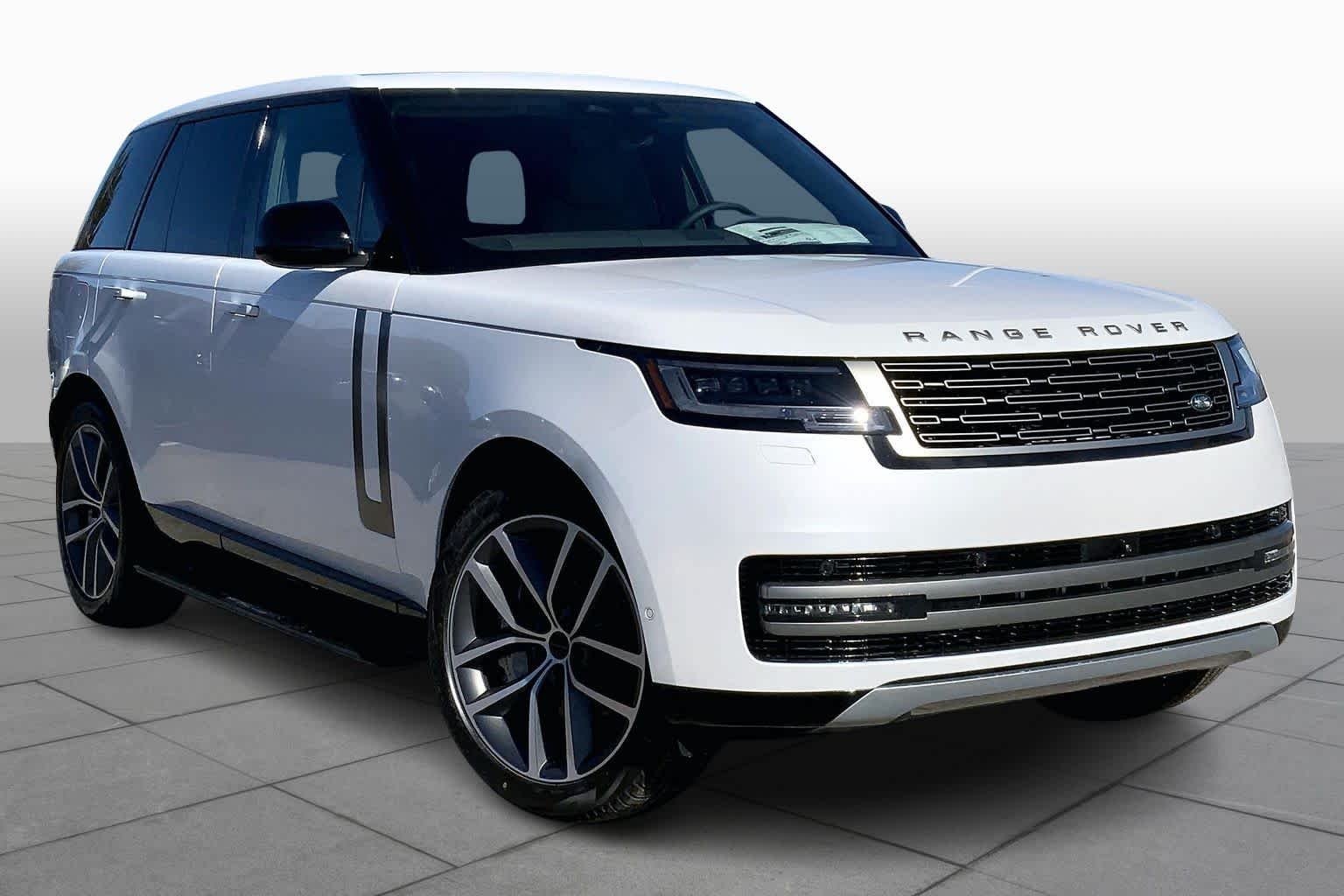 New 2026 Ostuni Pearl White Land Rover SE image 2