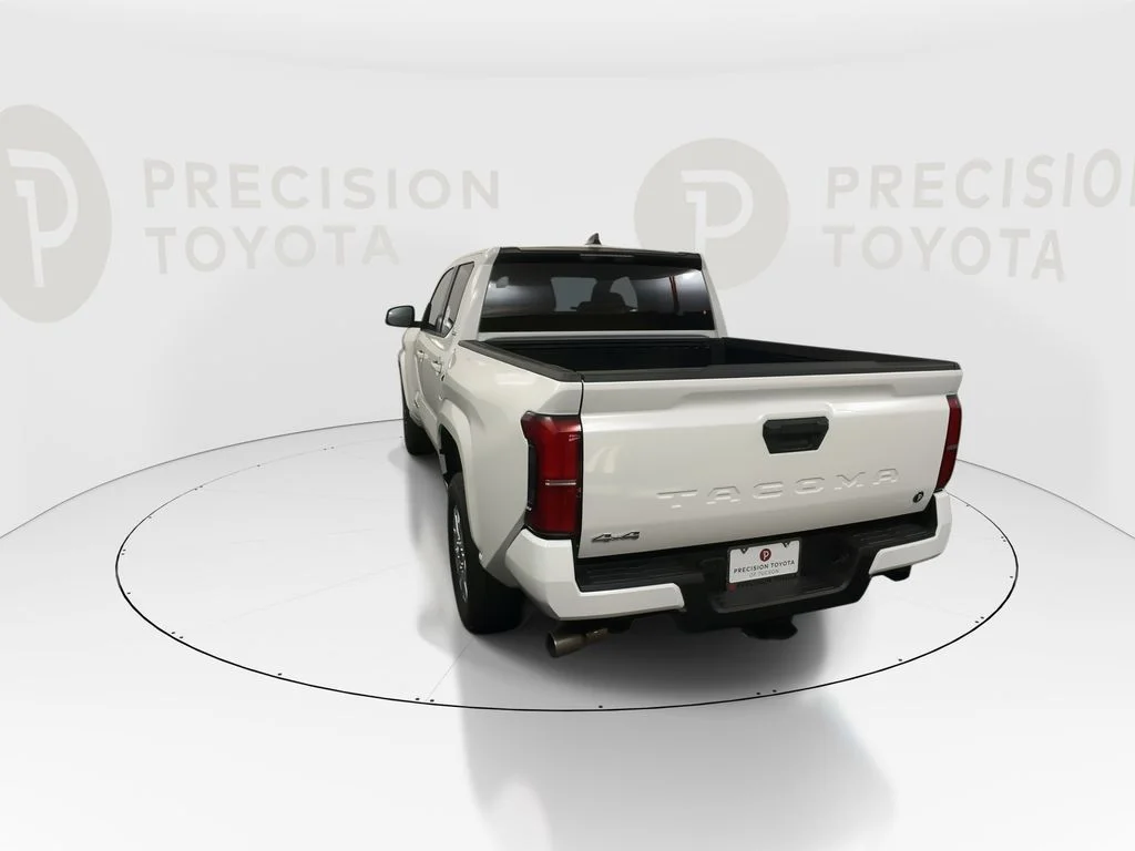 New 2026 Ice Cap Toyota SR5 image 15