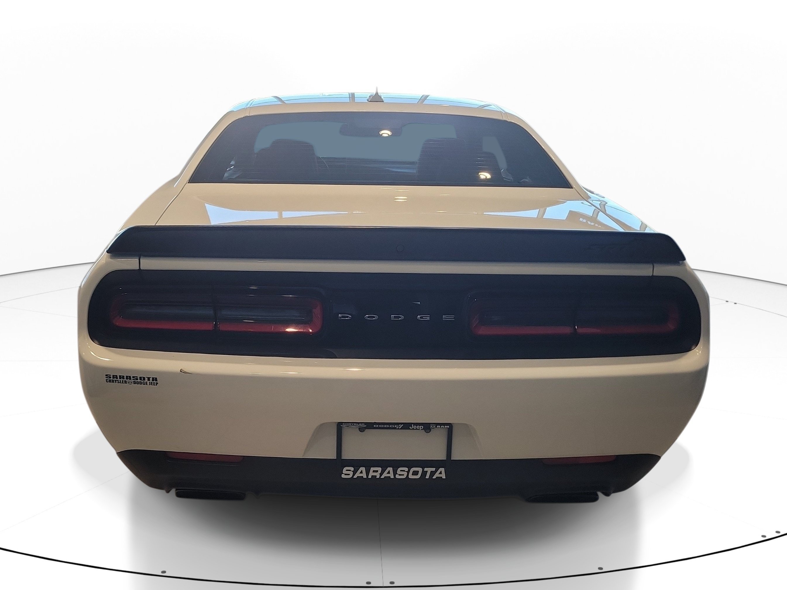 Used 2023 White Knuckle Clearcoat Dodge SRT Hellcat Jailbreak image 6