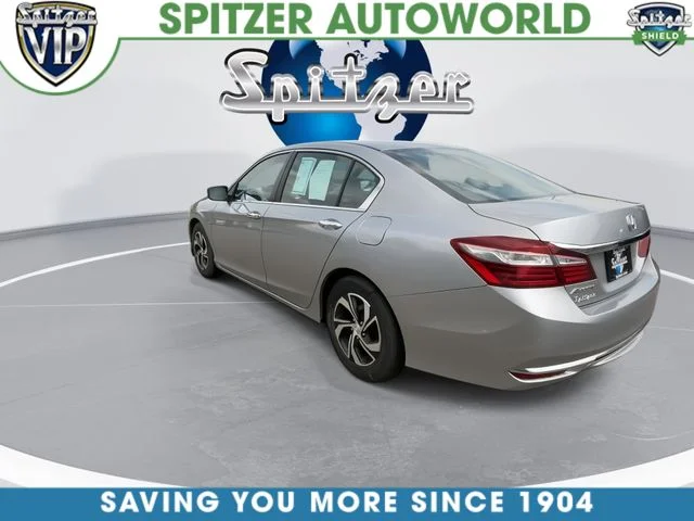 Used 2016 Silver Honda LX image 7