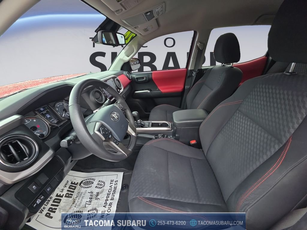 2020 Toyota Tacoma SR5 - Photo 10