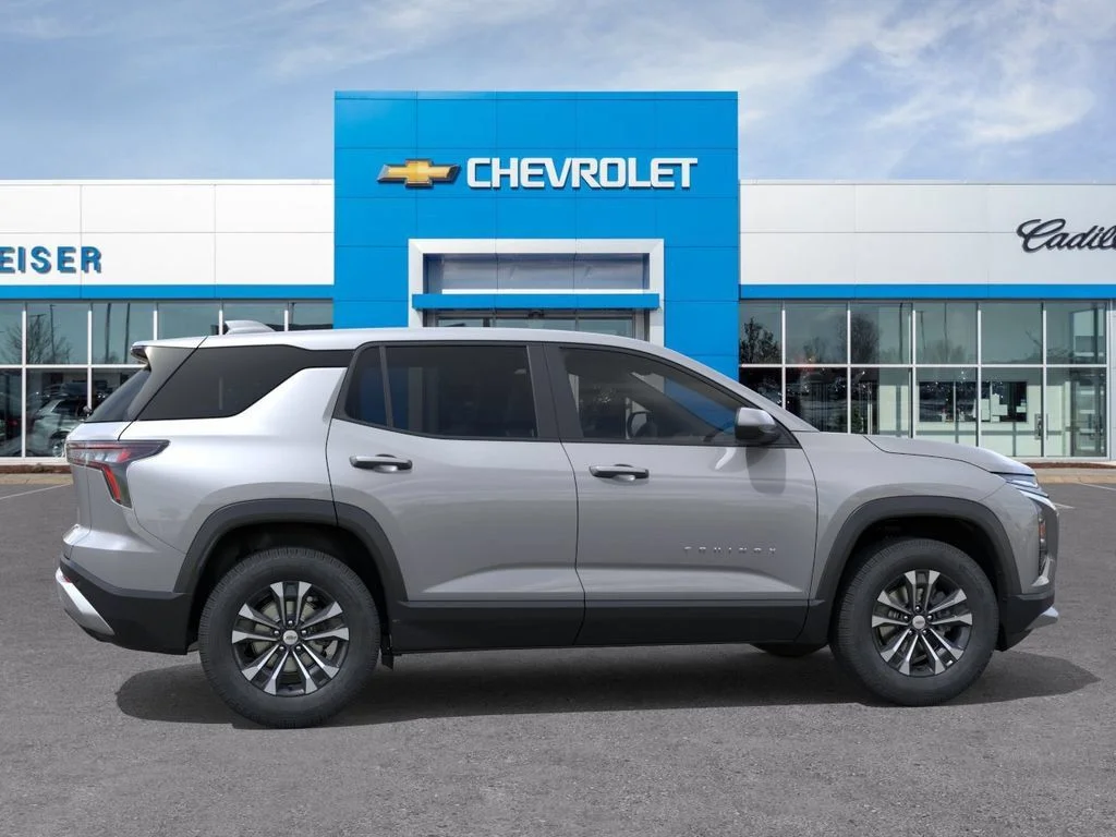 New 2027 Gray Chevrolet LT image 5