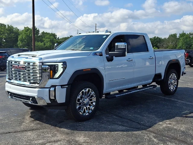 New 2026 Glacier White Tricoat GMC Denali image 4