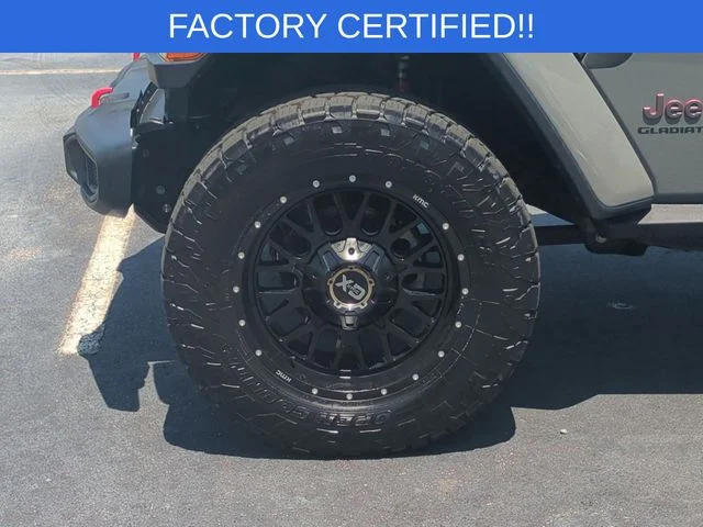 Used 2020 Gray Jeep Rubicon image 10