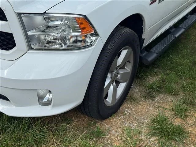 Used 2016 White Ram Express image 5