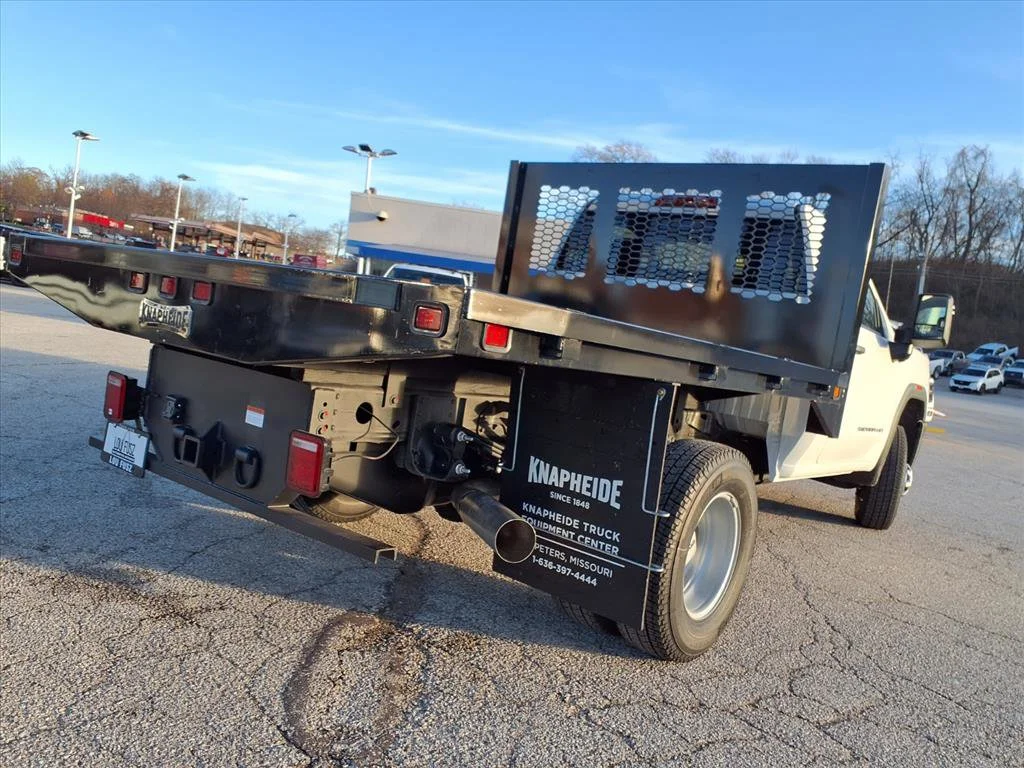 New 2026 Summit White GMC Pro image 21