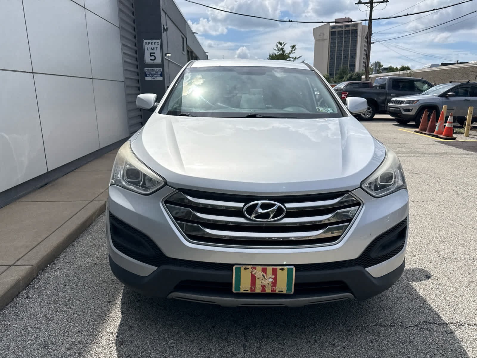 Used 2015 Sparkling Silver Hyundai  image 2