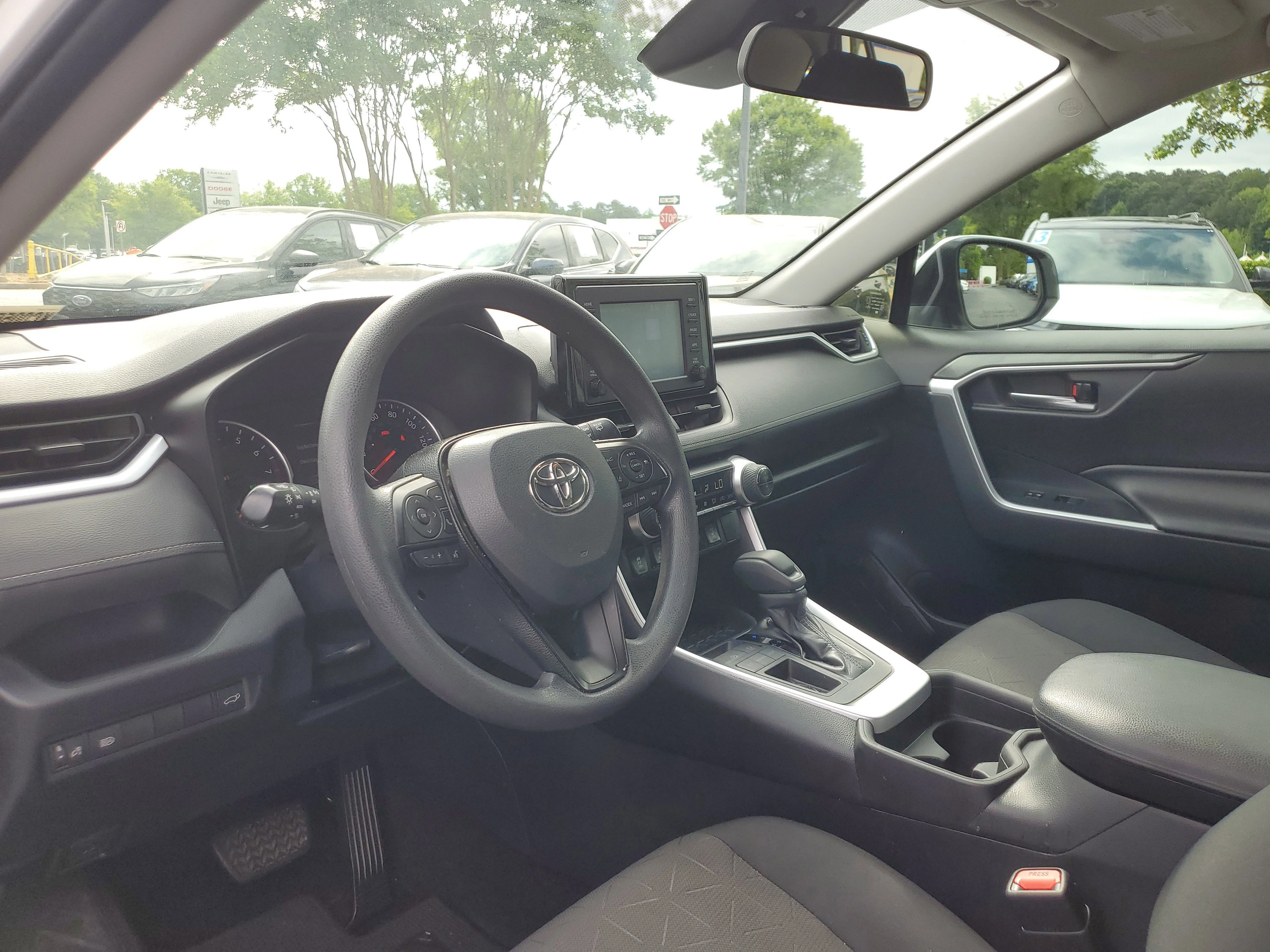 Used 2019 Super White Toyota XLE image 18