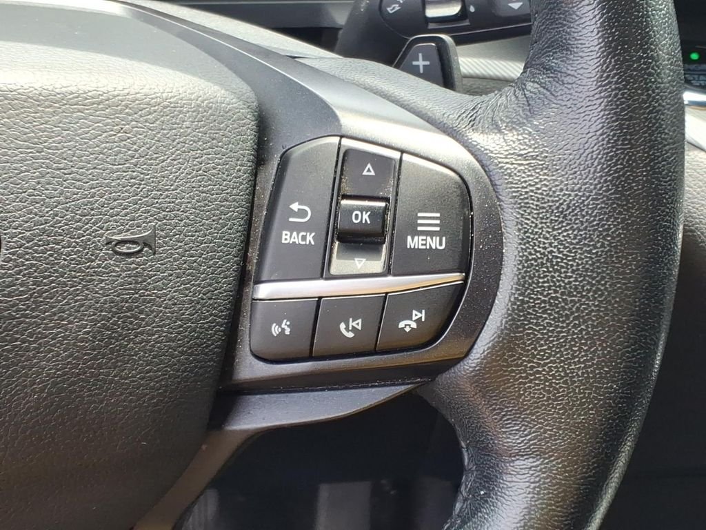 Used 2020 Black Metallic Ford XLT image 19