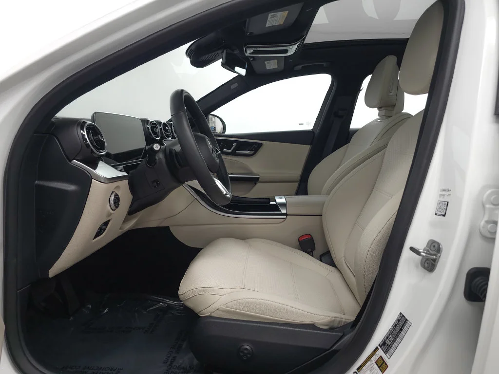 Used 2026 Polar White Mercedes-Benz C 300 image 8