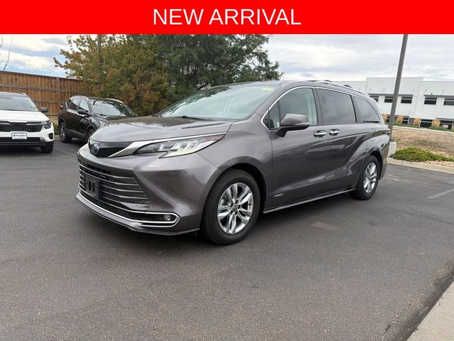 2021 Toyota Sienna FWD