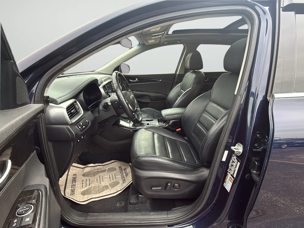 Used 2020 Blue Kia EX image 33