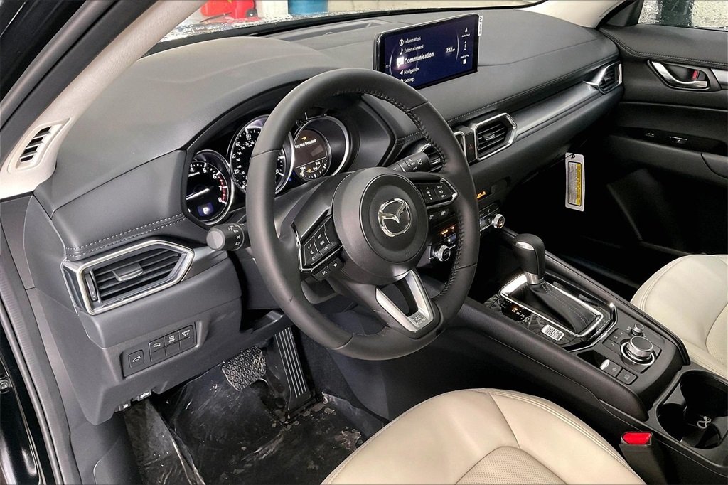 2025 MAZDA CX-5 - Image 7