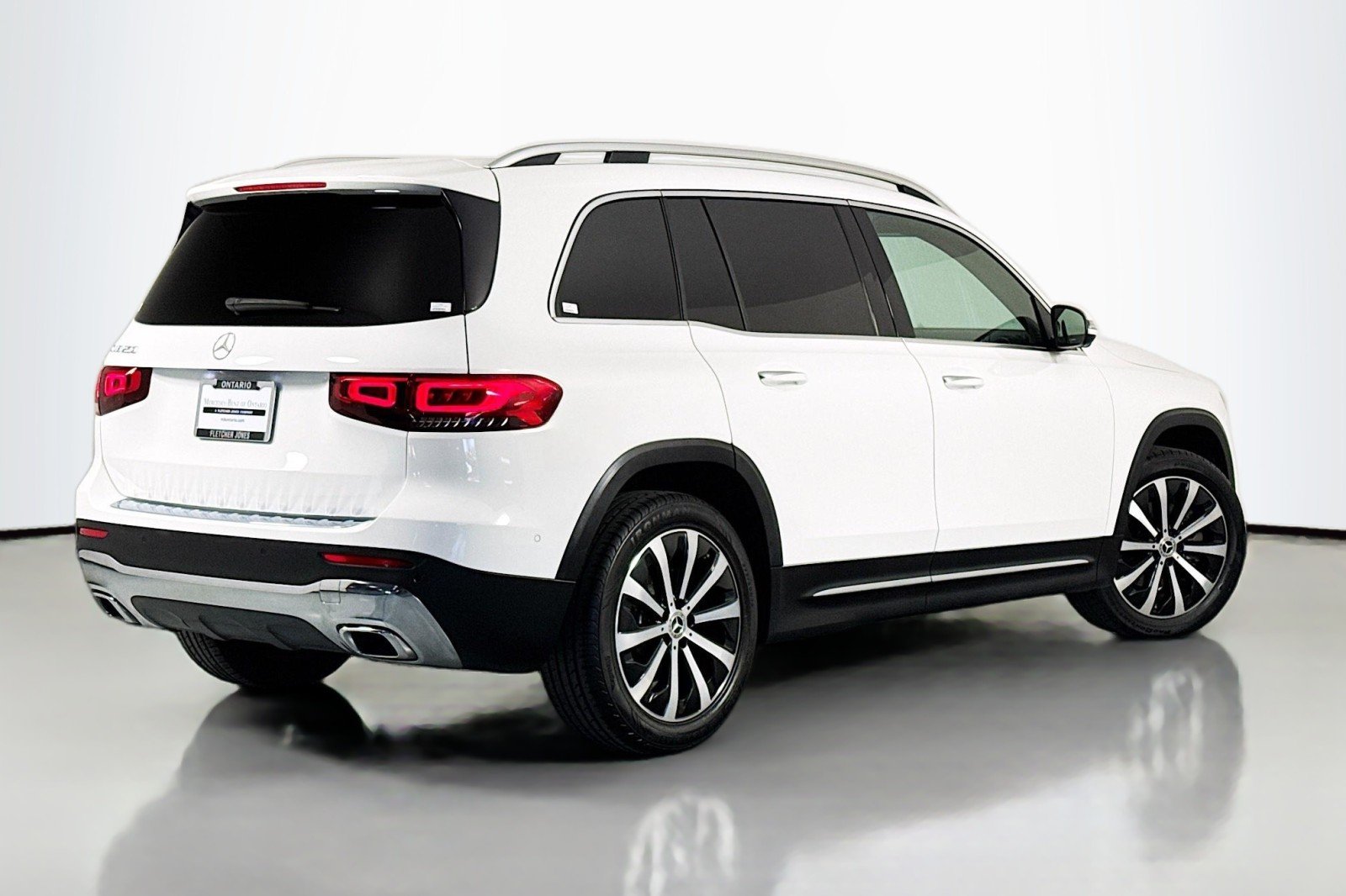 Used 2021 Polar White Mercedes-Benz 250 image 12