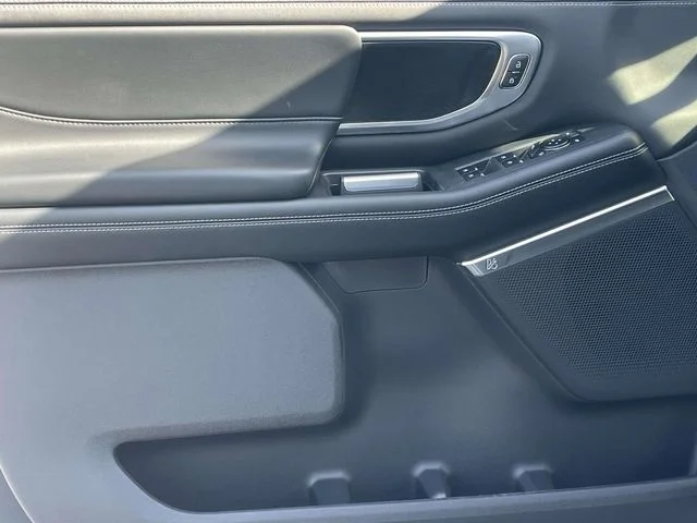 New 2026 Silver Ford Platinum image 11