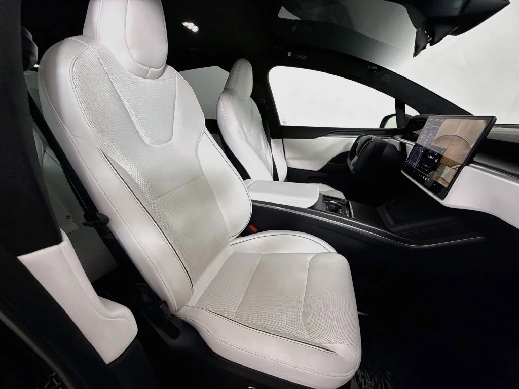 Used 2024 Black Tesla Plaid image 30