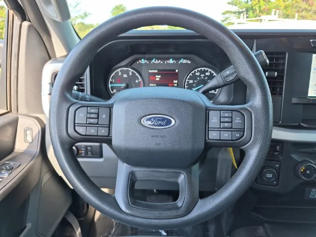 Used 2023 White Ford XL image 31
