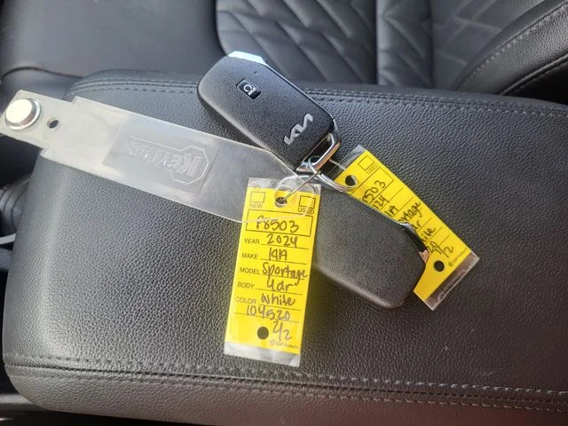 Certified Used 2023 White Kia X-Pro image 27