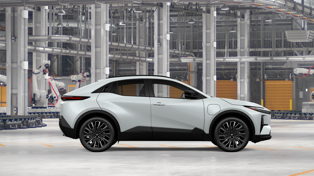 New 2027 Wind Chill Pearl Toyota XSE image 12