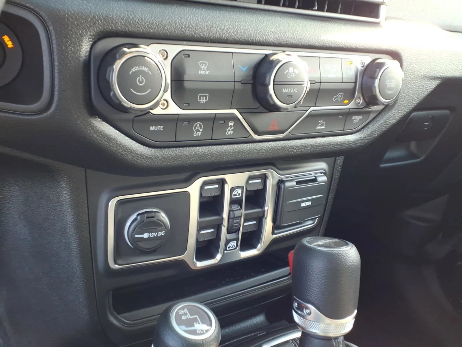 New 2026 Black Clearcoat Jeep Sport image 9