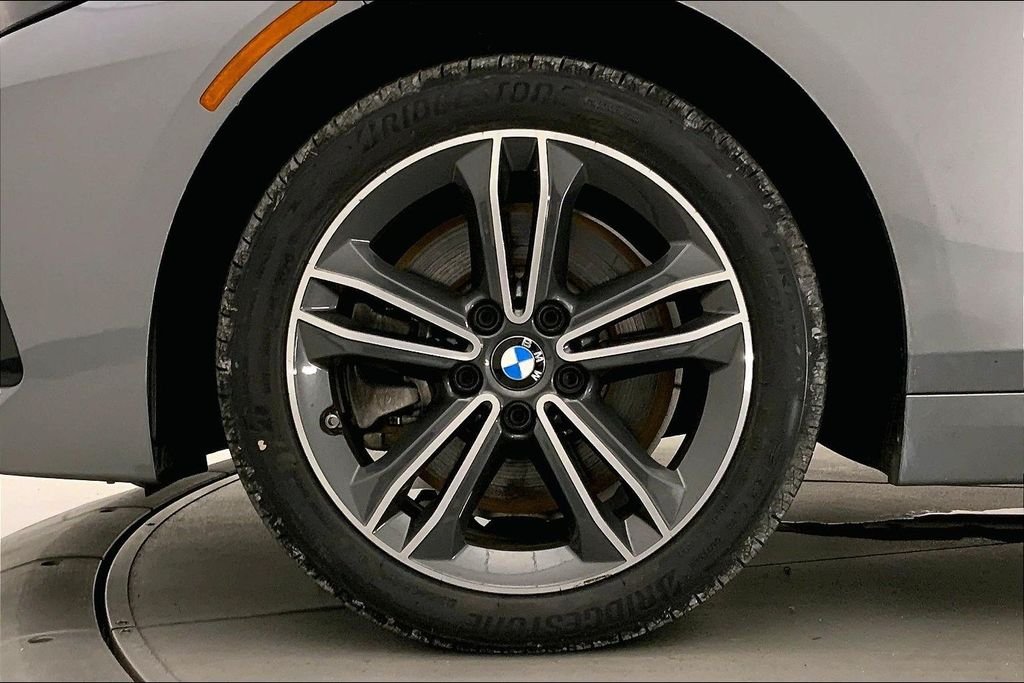 Certified Used 2023 Skyscraper Grey Metallic BMW  image 8
