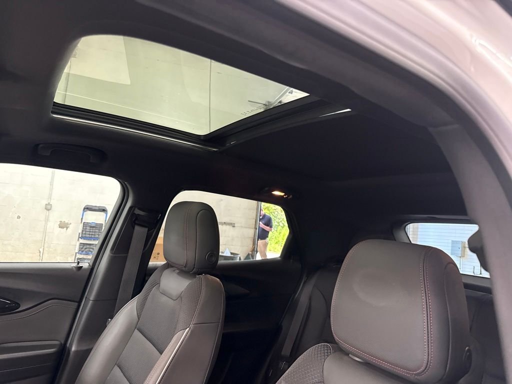 Used 2023 White Chevrolet RS image 22