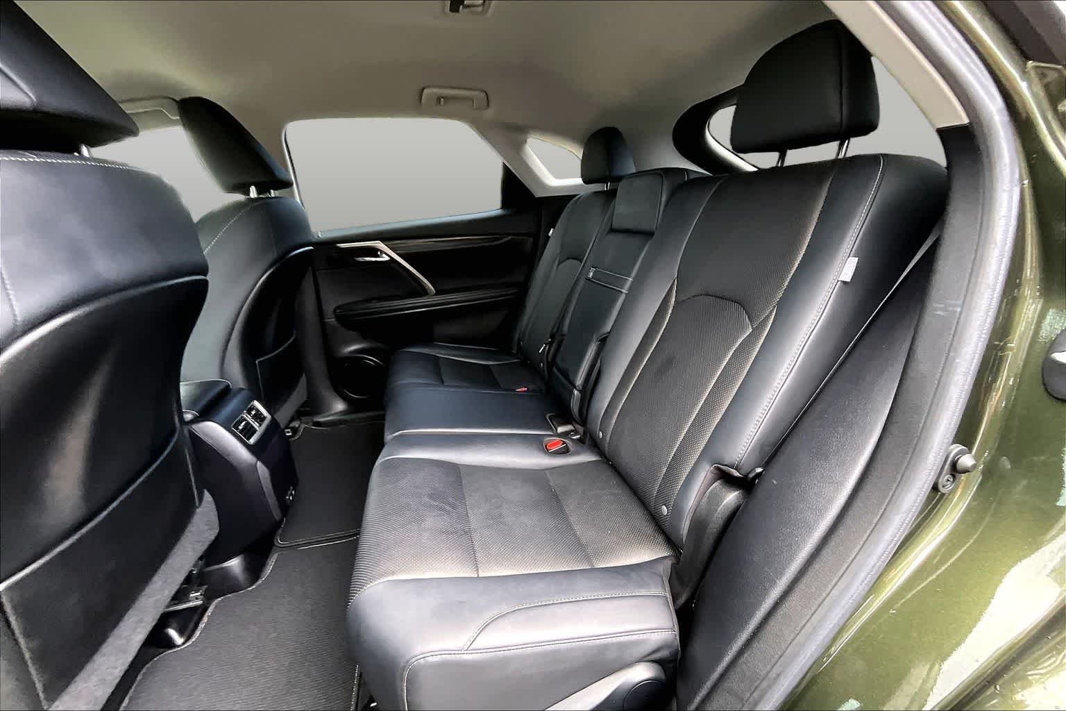Used 2022 Nori Green Pearl Lexus  image 21