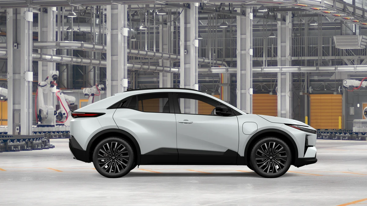 New 2027 Wind Chill Pearl Toyota XSE image 12