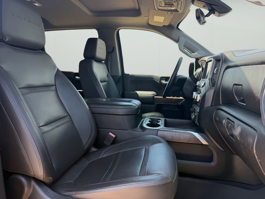Used 2020 Onyx Black GMC Denali image 11