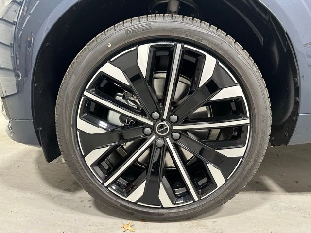 New 2026 Blue Volvo T8 Ultra image 23