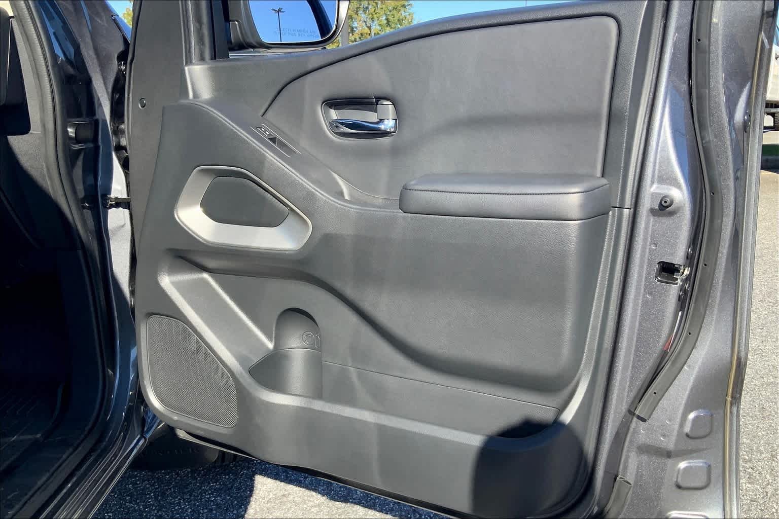 Used 2023 Gun Metallic Nissan SV image 21