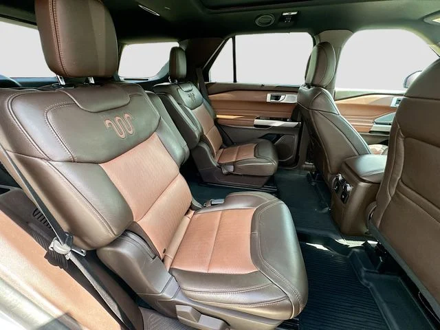 Used 2022 Silver Ford King Ranch image 28